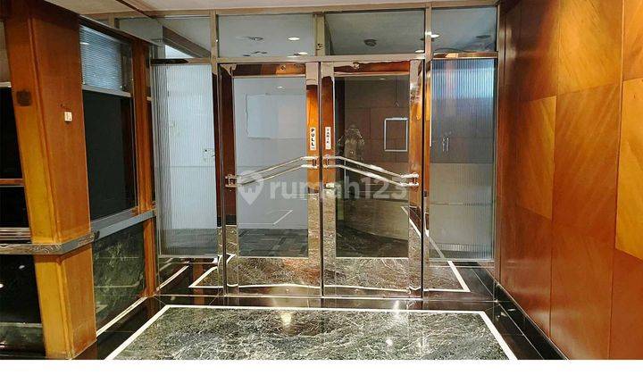 Di Jual Office Space Istana Sahid 399 M2 Rp. 35jt m Coldwell Banker 2