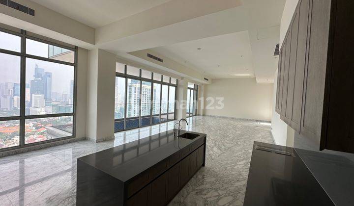 The Stature Jakarta High Floor Coldwell Banker 2