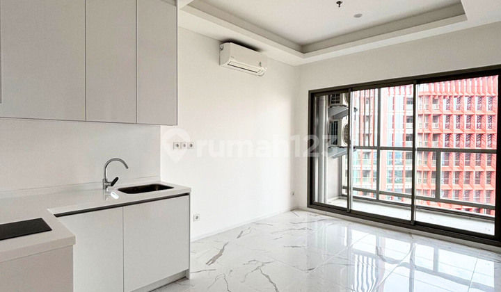 South Quarter Tower D Middle Floor Coldwell Banker