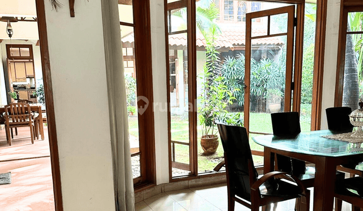 Rumah Patal Senayan 5 Kamar Coldwell Banker 2