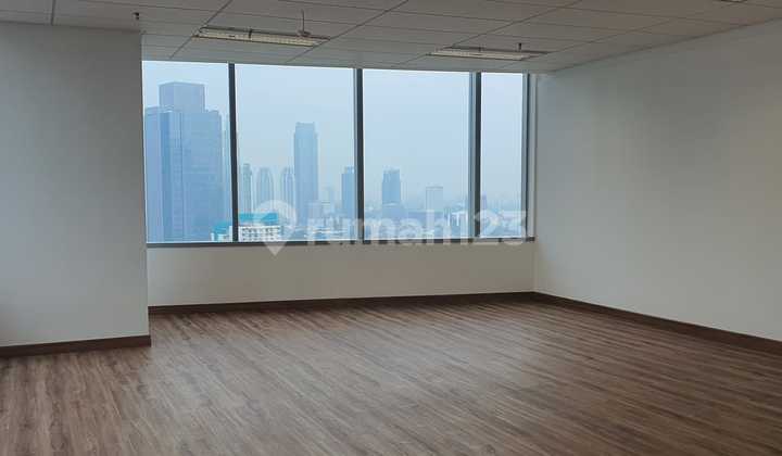 Kantor Tokopedia Tower Luas 152m2 Disewakan Coldwell Banker Kantor Tokopedia Tower Luas 152m2 Disewakan Coldwell Banker