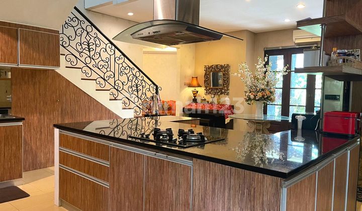 Dijual Rumah Siap Huni Fully Furnished Coldwell Banker