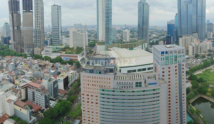 Apartemen Cosmo Mansion High Floor Coldwell Banker 2