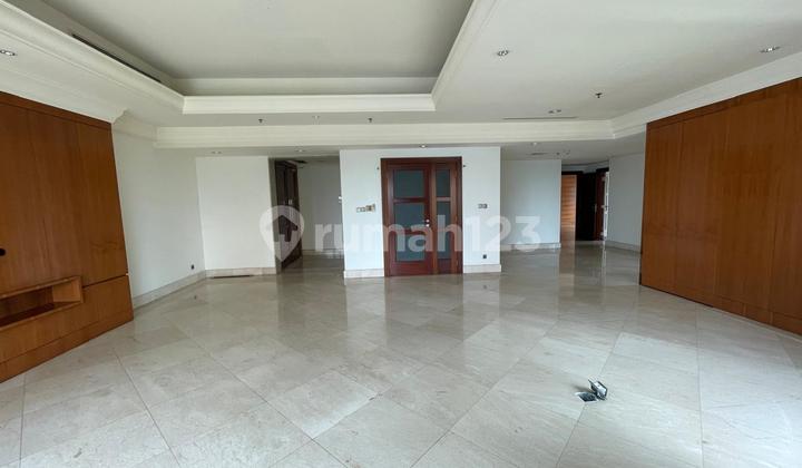 Apartment SCBD Suites Lantai 6 2 Kamar Coldwell Banker 2