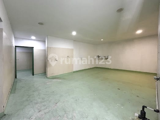 Gedung Disewakan Cipete 3 Lantai Coldwell Banker 1