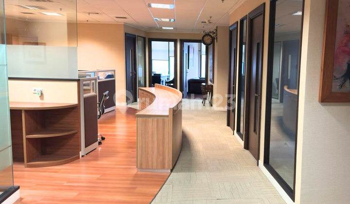 Dijual Office Space Alamanda Tower 300m2 Coldwell Banker