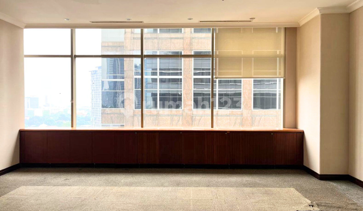 Plaza Asia Middle Floor Coldwell Banker