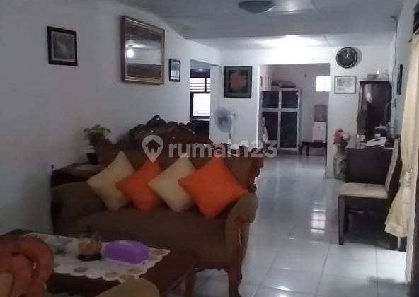 Dijual cepat rumah termurah di cempaka putih barat komplek seknek Jakarta pusat 2