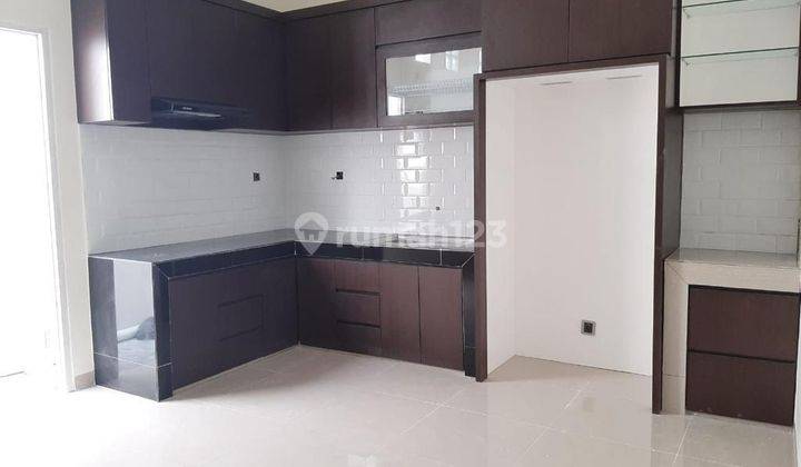 cepat rumah full renovasi siap huni di cluster Samata harapan indah Bekasi 7