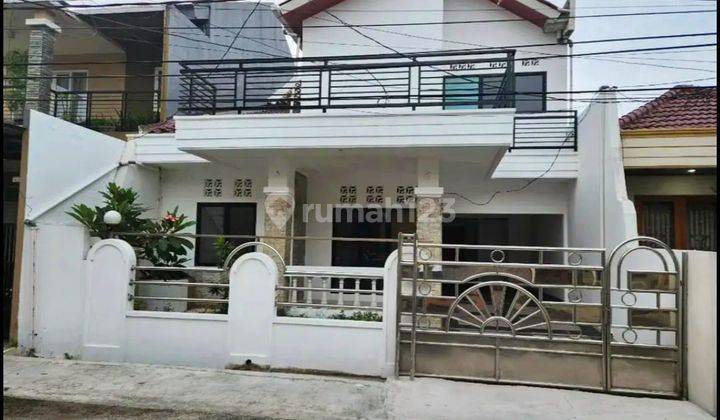 Dijual cepat rumah 2 lantai minimalis di taman galaxi bekasi 1