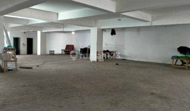 Dijual Gedung Ruang Usaha di Kawasan Menteng Jakarta Pusat 2