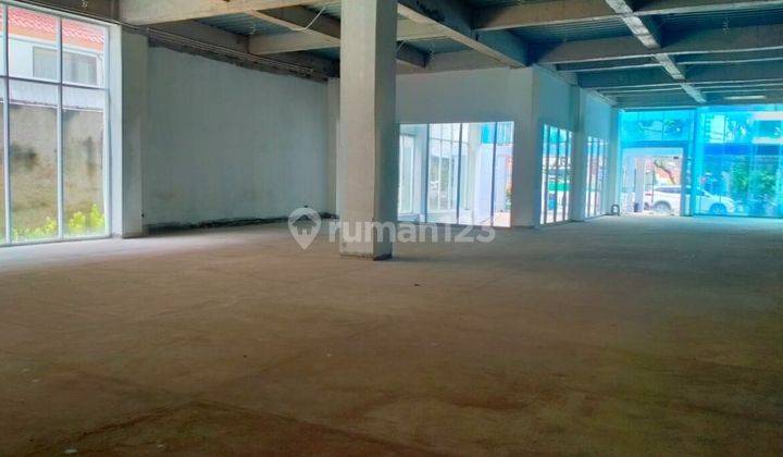 Dijual Gedung Ruang Usaha di Kawasan Menteng Jakarta Pusat 6