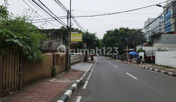 Rumah Strategis di Jalan Kesehatan Raya Jakarta Pusat 3