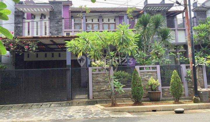 Dijual cepar rumah 2 lantai minalis siap huni di pondok kelapa jakarta timur 1