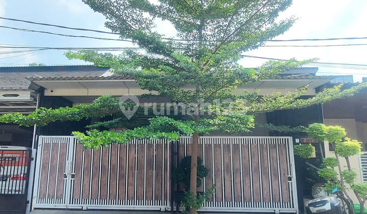 cepat rumah cantik minimalis siap huni di bulevar hijau harapan indah bekasi 1