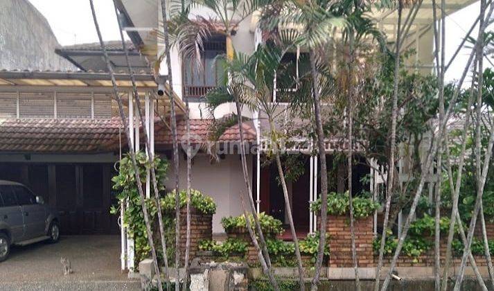 Dijual Rumah Mewah Kondisi Bagus di Pejaten Barat 1