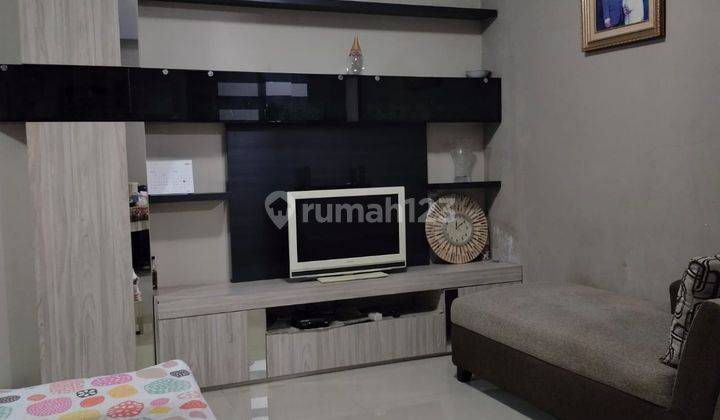 ruang keluarga dijual rumah di royal park