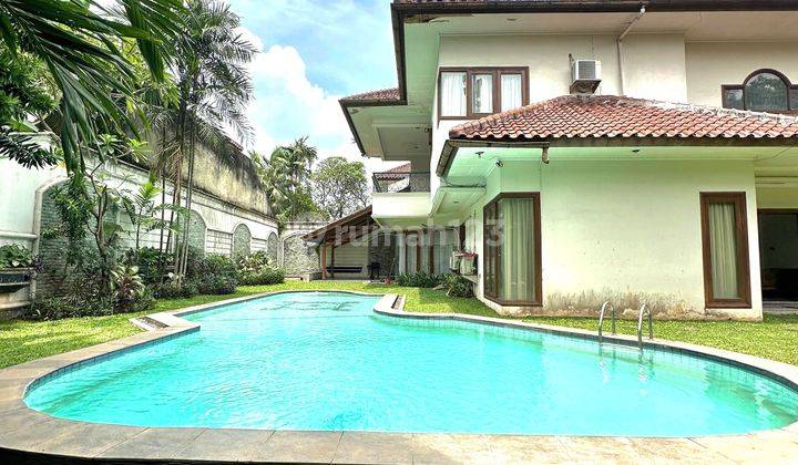 Dijual Rumah Dengan Privat Pool di Ampera Jakarta Selatan 1