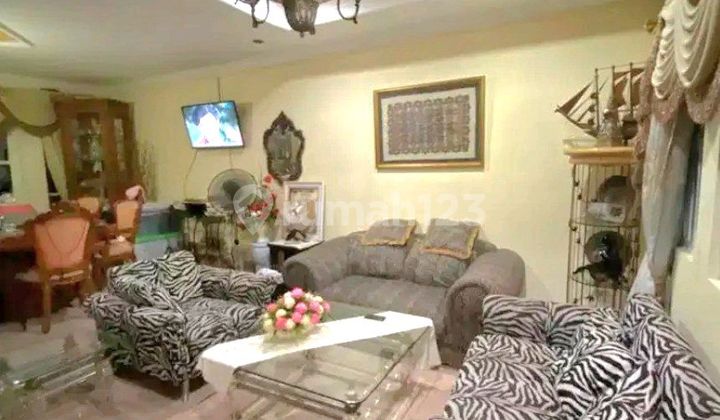 For Quick Sale: Beautiful 2-Story House in Jatinegara Baru Housing, Duren Sawit, East Jakarta. 2