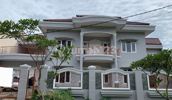 Ready-to-Occupy House Near Jakarta in Cinere Depok