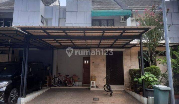 Rumah 2 Lantai Premier Riviera Residence Dekat Kawasan Industri Pulogadung Jakarta Timur 1