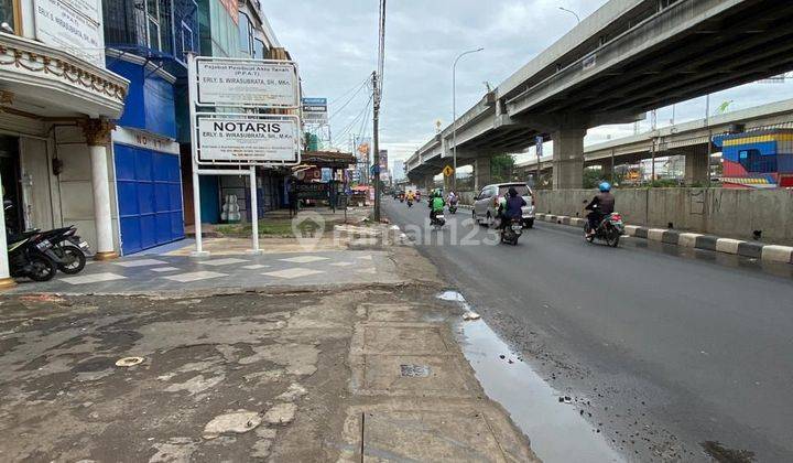 Di Jual Cepat Ruko 4,5 Lantai Lokasi Strategis di Pinggir Jalan Raya Kalimalang 2