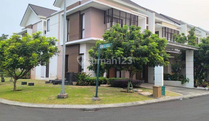 Dijual Cepat Rumah Hook di Burgundy Summarecon Bekasi 1