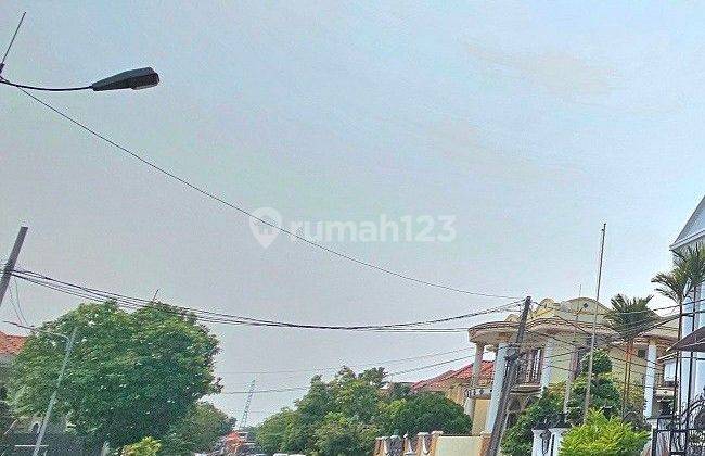 Rumah 2 Lantai Lokasi Strategis Di Cluster Harapan Indah Bekasi 2