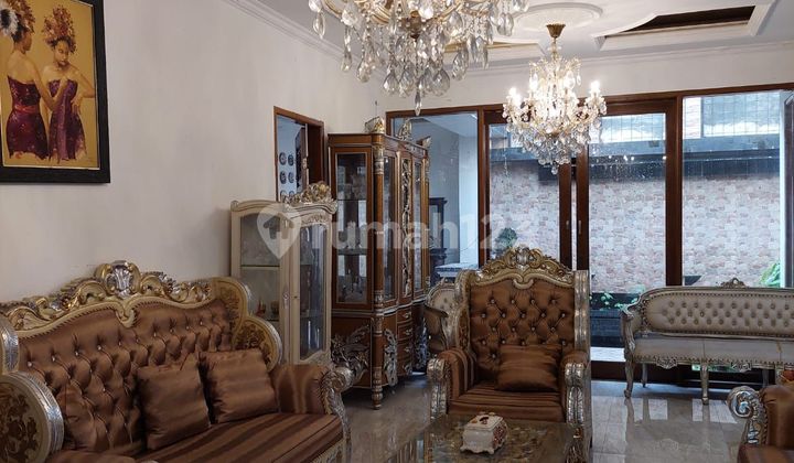 Beautiful Furnished House In Heliconia Harapan Indah Bekasi 2