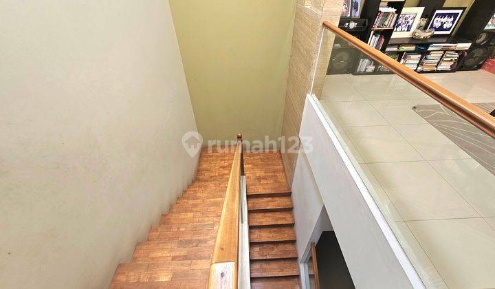 Rumah Mewah 2,5 Lantai Di Pondok Indah Jakarta Selatan 8