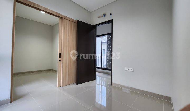 Rumah Keren Strategis Minimalis Modern 2 Lantai Siap Huni Di Summarecon Cluster Flora Bandung 2