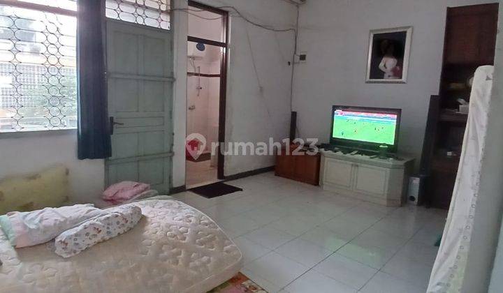 RUKO RENDENG 2,5 LANTAI LOKASI STRATEGIS RAMAI SIAP PAKAI DI MAJALAYA 2