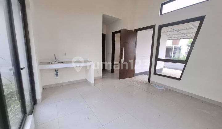 RUMAH MINIMALIS MODERN HOOK LINGKUNGAN NYAMAN SIAP HUNI DI PODOMORO PARK CLUSTER PADMAGRIYA BANDUNG