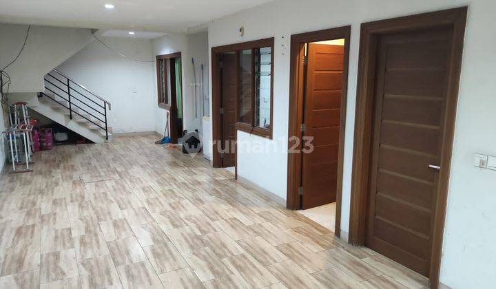 Rumah Cantik 2 Lantai Minimalis Modern Furnished Lingkungan Aman Nyaman di De Balepakuan Bandung 2