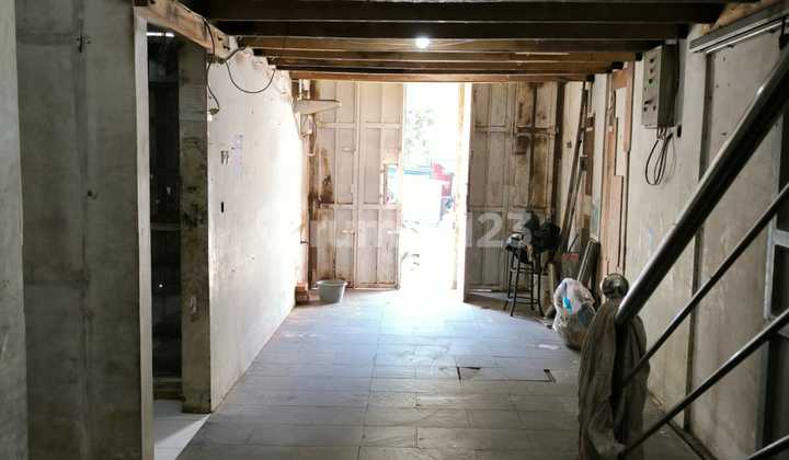 RUKO LUAS STRATEGIS 3 LANTAI SIAP PAKAI DI  PASIRKOJA BANDUNG