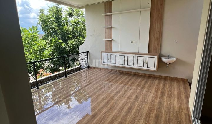 RUMAH BAGUS MINIMALIS MODERN FULL FURNISHED SIAP HUNI DI PODOMORO PARK CLUSTER ANAPURI BANDUNG