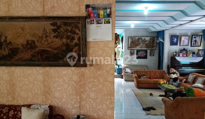 RUMAH BAGUS NYAMAN 1,5 LANTAI SIAP HUNI DI CIKUTRA BANDUNG RUMAH BAGUS NYAMAN 1,5 LANTAI SIAP HUNI DI CIKUTRA BANDUNG