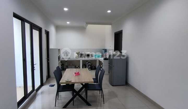 RUMAH KEREN MINIMALIS MODERN 2 LANTAI LINGKUNGAN NYAMAN SIAP HUNI DI SUMMARECON CLUSTER BTARI BANDUNG 1