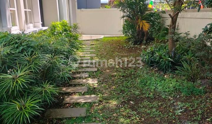 Rumah Modern Cantik 2 Lantai di Tanjungsari Asri Residence