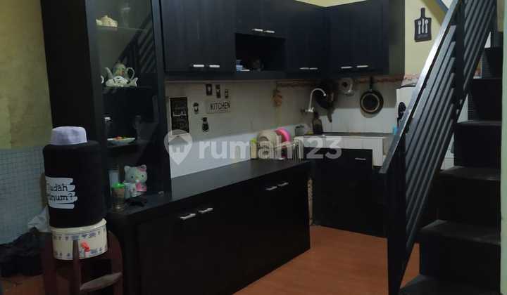 Rumah 2 Lantai Bagus Semi Furnished di Cimahi, Bandung 5
