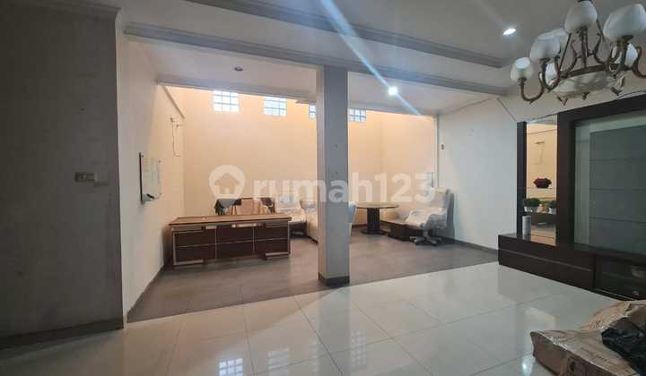 Dijual Cepat Rumah Siap Huni Lingkungan Nyaman di Singgasana Pradana