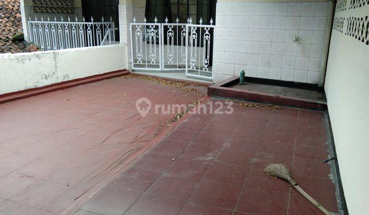 Disewakan Rumah Baru Renovasi Siap Huni di Abdulrahman Saleh, Bandung 12