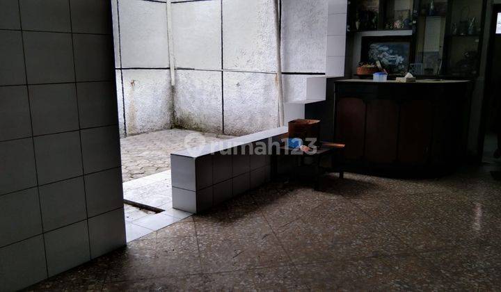 Disewakan Rumah Baru Renovasi Siap Huni di Abdulrahman Saleh, Bandung 13