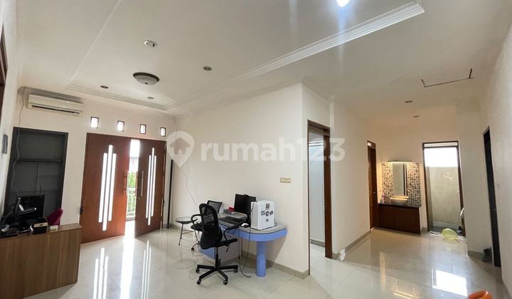 Dijual Rumah Lux Siap Huni di Cluster Favorit Singgasana Pradana, Bandung