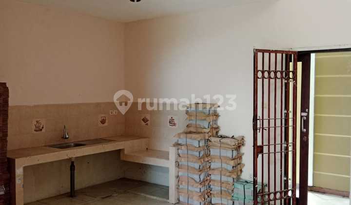 Rumah Bagus Lingkungan Nyaman Siap Huni di Singgasana Pradana Bandung