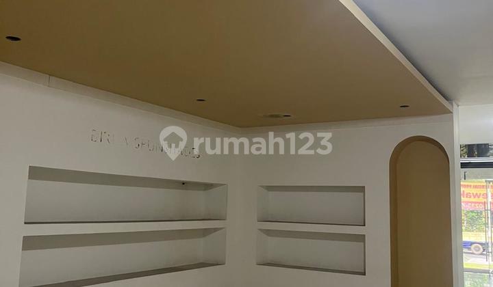 RUANG USAHA LUAS STRATEGIS COCOK UNTUK SEGALA USAHA SIAP PAKAI DI MAINROAD DAGO BANDUNG