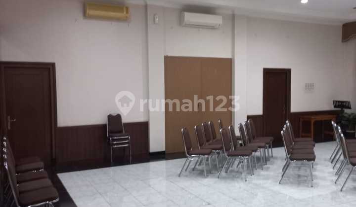 GEDUNG SERBAGUNA LUAS STRATEGIS SIAP PAKAI DI MAINROAD PASIRKOJA BANDUNG