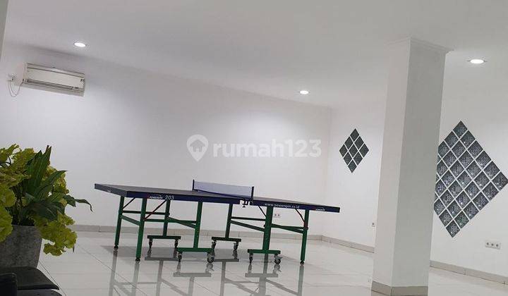 Rumah Mewah Klasik 2 Lantai Semi Furnished Siap Huni Di Singgasana Raya Bandung 2