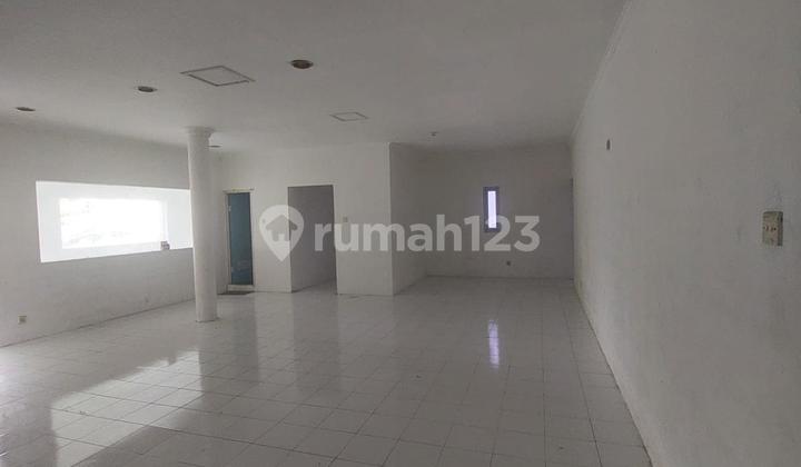RUKO STRATEGIS 2 LANTAI LOKASI RAMAI COCOK UNTUK SEGALA USAHA SIAP PAKAI DI SUDIRMAN BANDUNG RUKO STRATEGIS 2 LANTAI LOKASI RAMAI COCOK UNTUK SEGALA USAHA SIAP PAKAI DI SUDIRMAN BANDUNG