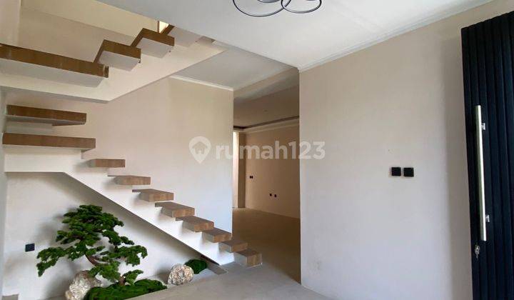 RUMAH BAGUS 2 LANTAI MINIMALIS MODERN SIAP HUNI DI KOTA BALI RESIDENCE PADALARANG BANDUNG 2